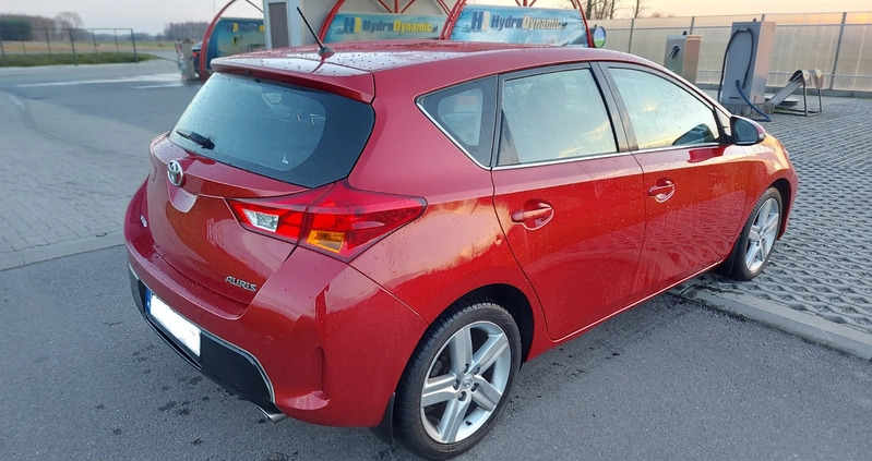 Toyota Auris cena 44699 przebieg: 129000, rok produkcji 2014 z Mielec małe 232